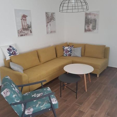 Home Apartment Luna Skopje Eksteriør bilde