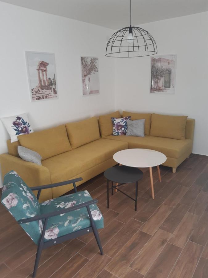 Home Apartment Luna Skopje Eksteriør bilde